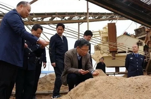 機(jī)制砂進(jìn)入“黃金時(shí)代”，機(jī)遇與挑戰(zhàn)并行，如何抓住機(jī)遇，你需要知道這四點(diǎn)！
