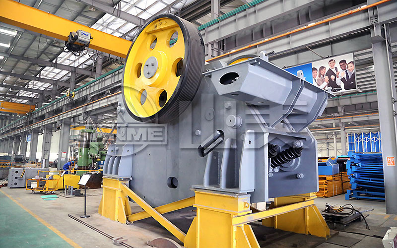 顎式破碎機(jī)怎么樣？顎式破碎機(jī)的性能特點(diǎn)