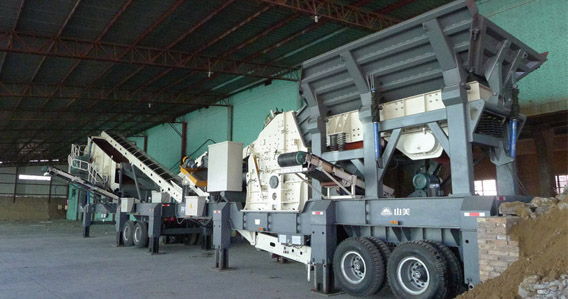 我國建筑垃圾日益嚴重，建筑垃圾移動式破碎機領(lǐng)域面臨新的發(fā)展機遇。